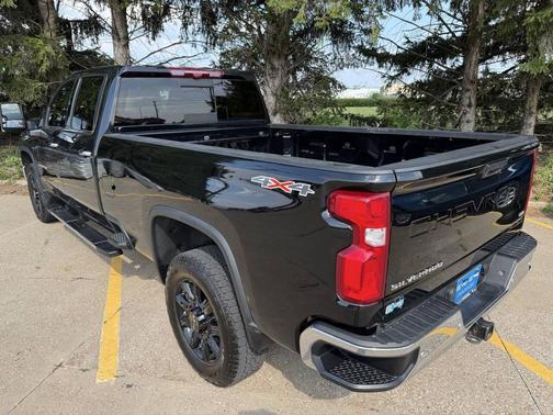 2024 Chevrolet Silverado 2500 LTZ