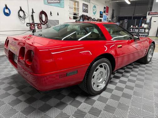 1992 Chevrolet Corvette Base