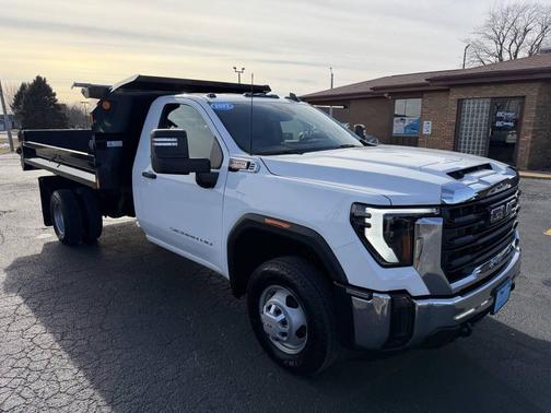 2024 GMC Sierra 3500 Base