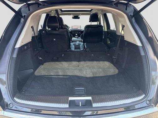 Majestic Black Pearl 2023 Acura MDX Advance