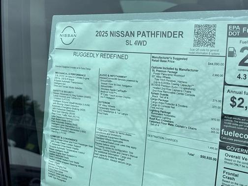 2025 Nissan Pathfinder SL