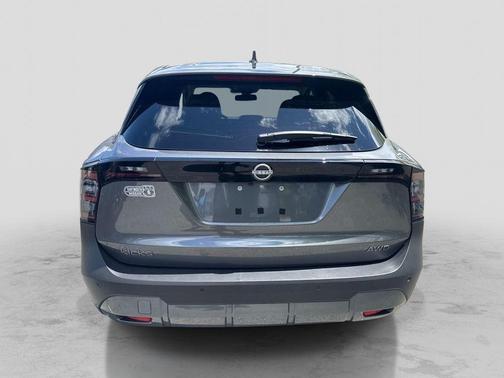 Gun Metallic 2025 Nissan Kicks SV