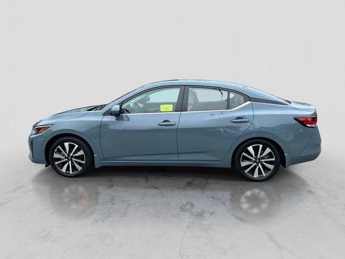Atlantic Gray M 2025 Nissan Sentra SV