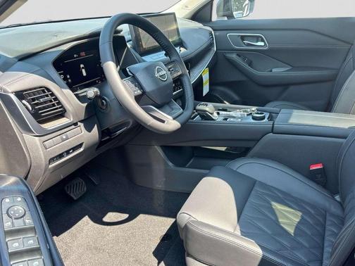 Super Black 2026 Nissan Rogue Platinum