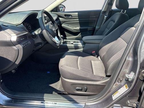 Gun Metallic 2026 Nissan Altima SV