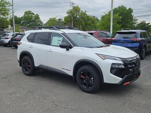 2025 Nissan Rogue Rock Creek