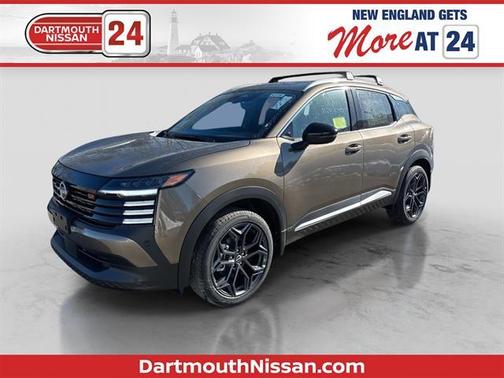 Canyon Bronze M 2026 Nissan Kicks SR