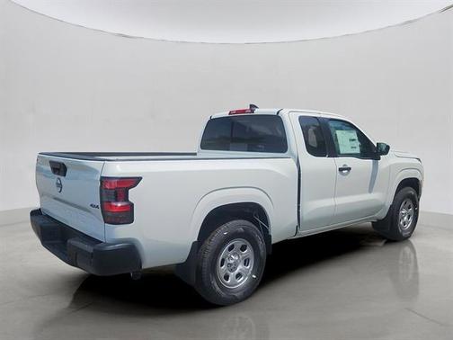 2025 Nissan Frontier S
