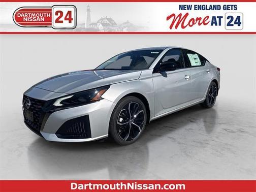 2025 Nissan Altima SR