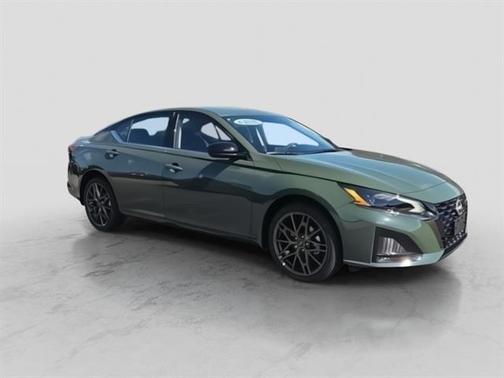 Tactical Green 2025 Nissan Altima SR