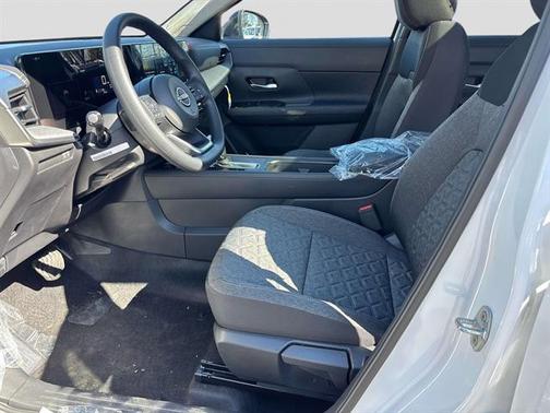 Fresh Powder 2026 Nissan Kicks SV