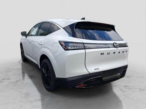 White Pearl 2026 Nissan Murano SV