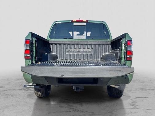 Green 2026 Nissan Frontier SV