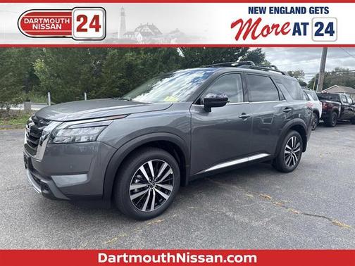 2025 Nissan Pathfinder Platinum
