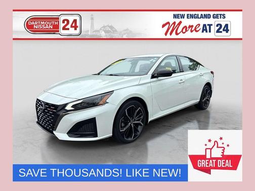 White 2023 Nissan Altima 2.5 SR