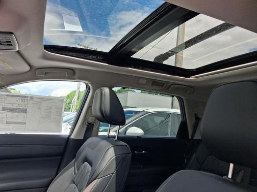 White Pearl 2026 Nissan Pathfinder Platinum