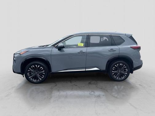 Boulder Gray Metallic 2024 Nissan Rogue Platinum