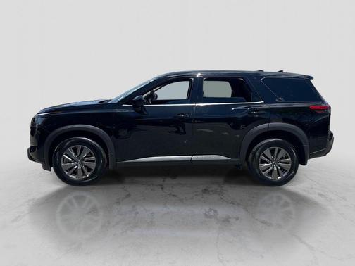 Black 2025 Nissan Pathfinder S