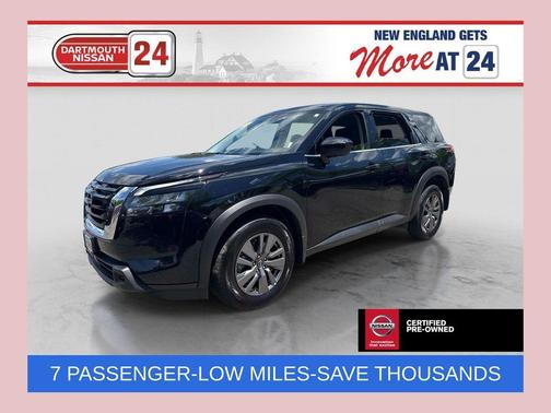 Black 2025 Nissan Pathfinder S