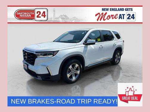 Platinum White Pearl 2023 Honda Pilot EX-L 7-Passenger