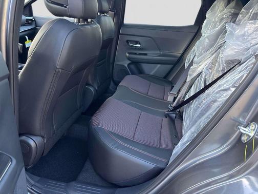 Gun Metallic 2026 Nissan Kicks SR