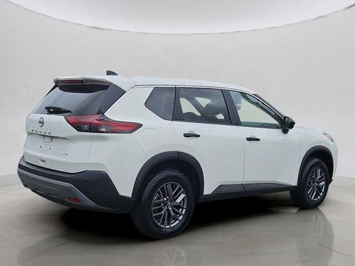 2022 Nissan Rogue S