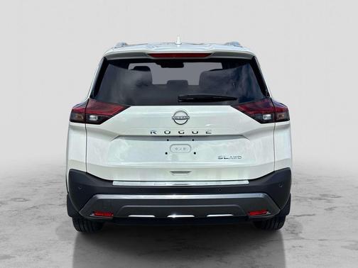 White 2023 Nissan Rogue SL