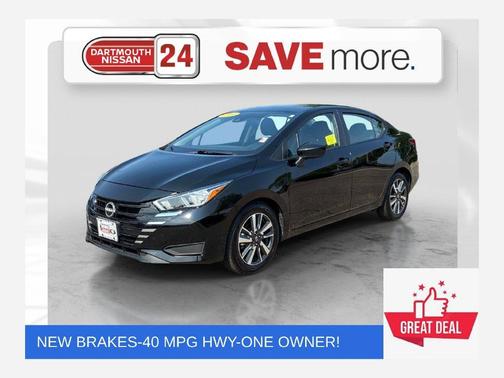 Black 2024 Nissan Versa 1.6 SV