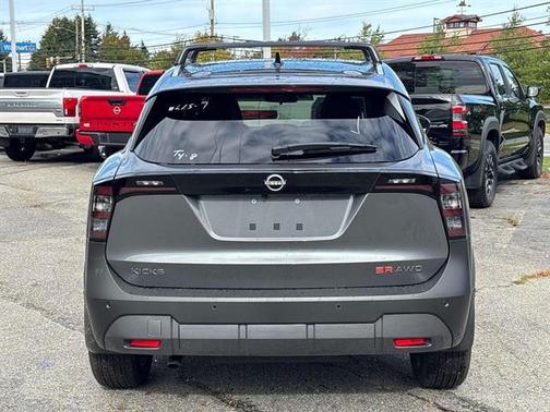 2026 Nissan Kicks SR