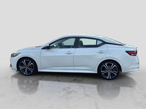 Aspen White 2023 Nissan Sentra SR
