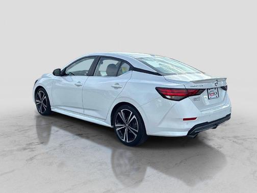 Aspen White 2023 Nissan Sentra SR
