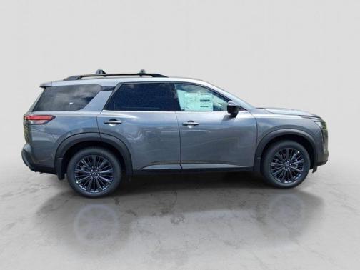 Gun Metallic 2026 Nissan Pathfinder SL