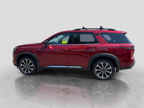 Scarlet Ember Tintcoat / Super Black 2026 Nissan Pathfinder Platinum