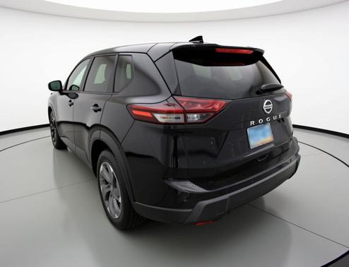 Super Black 2025 Nissan Rogue SV
