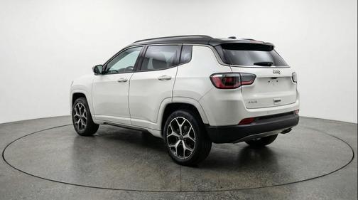 Bright White Clearcoat 2025 Jeep Compass Limited