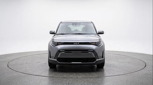 Gravity Gray 2025 Kia Soul LX