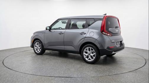 Gravity Gray 2025 Kia Soul LX