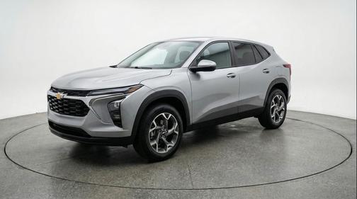 Sterling Gray Metallic 2025 Chevrolet Trax LT