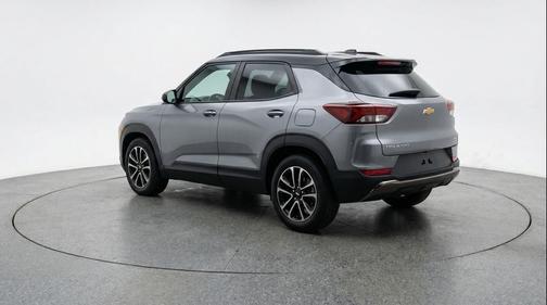 Sterling Gray Metallic 2025 Chevrolet Trailblazer LT