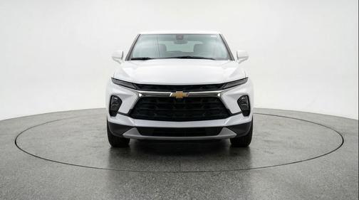 Summit White 2025 Chevrolet Blazer 2LT