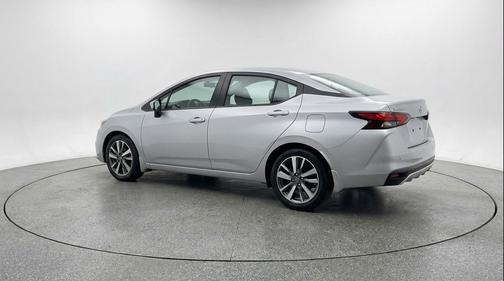 Brilliant Silver Metallic 2025 Nissan Versa 1.6 SV