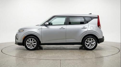 Steel Gray 2025 Kia Soul LX