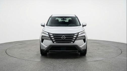 Brilliant Silver Metallic 2025 Nissan Rogue SV