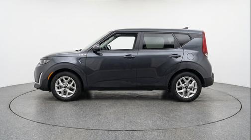 Gravity Gray 2025 Kia Soul LX