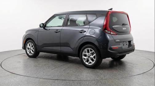 Gravity Gray 2025 Kia Soul LX