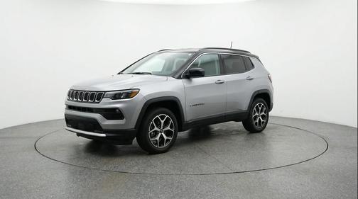 Silver Zynith Metallic Clearcoat 2025 Jeep Compass Limited