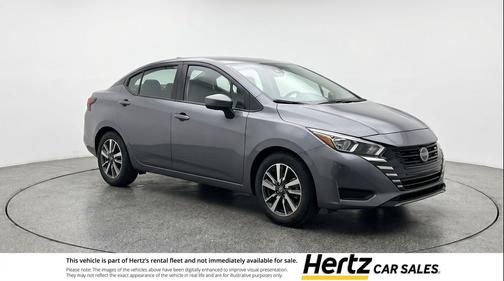 Gun Metallic 2025 Nissan Versa 1.6 SV