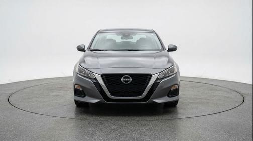 Gun Metallic 2025 Nissan Altima SV FWD