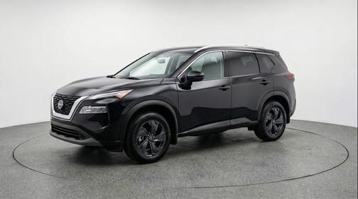 Super Black 2025 Nissan Rogue SV
