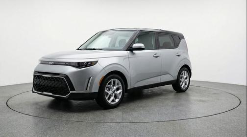 Steel Gray 2025 Kia Soul LX